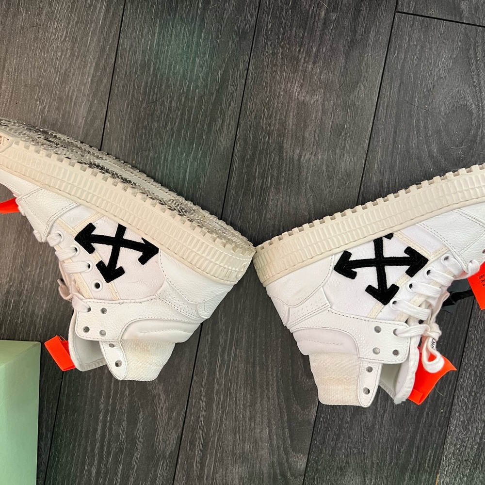 Off-White Designer Sneakers - White and Orange